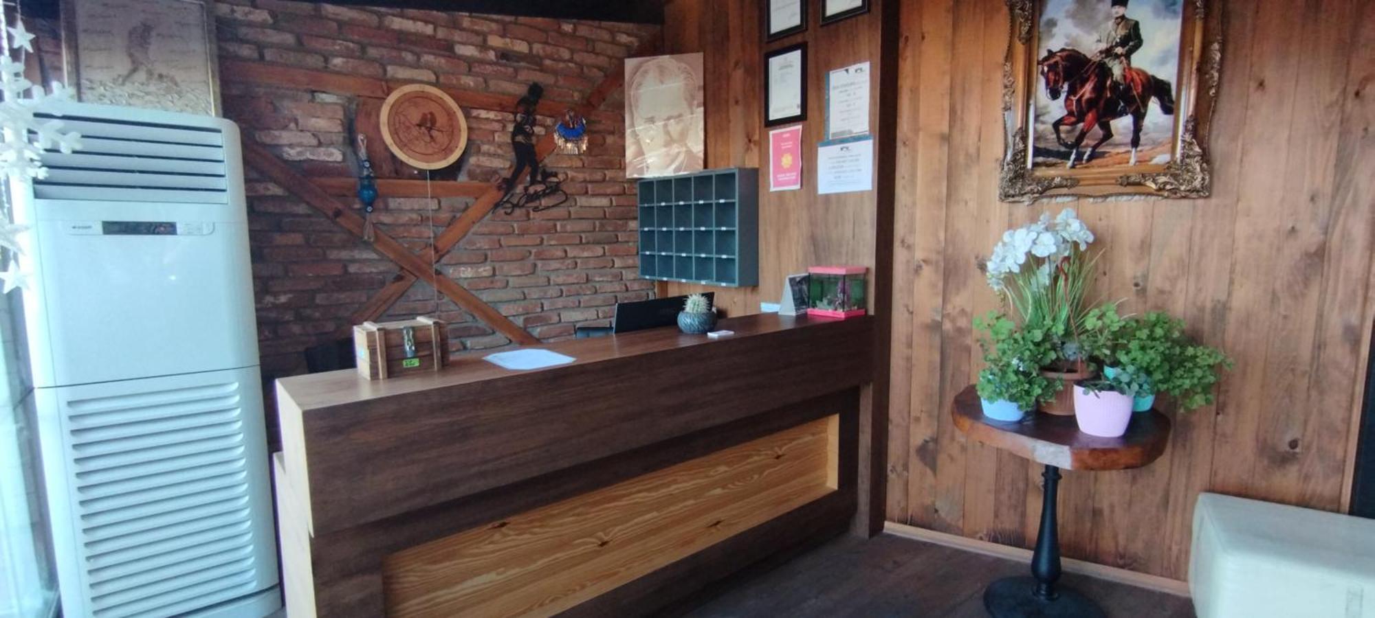 Ceneviz Suit Hotel Акчакоджа Екстер'єр фото